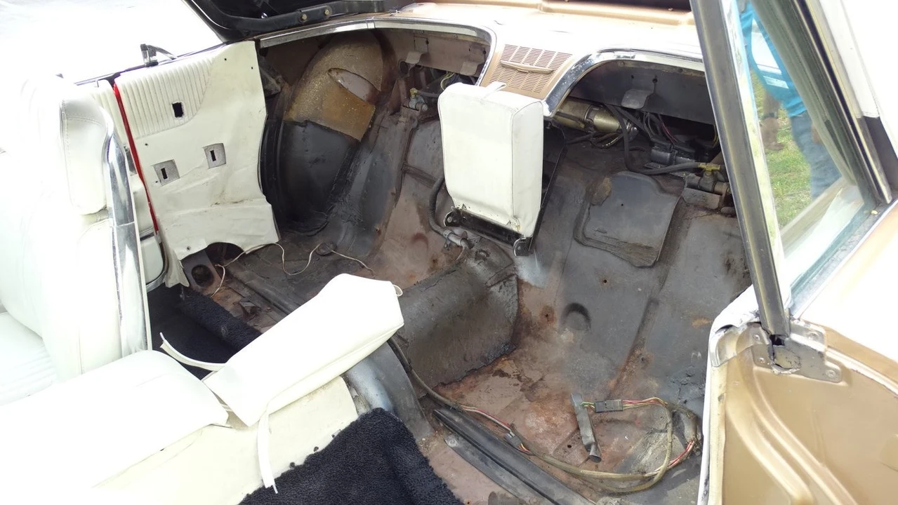 1964 Ford Thunderbird 4th Gen - Image 21 of 21