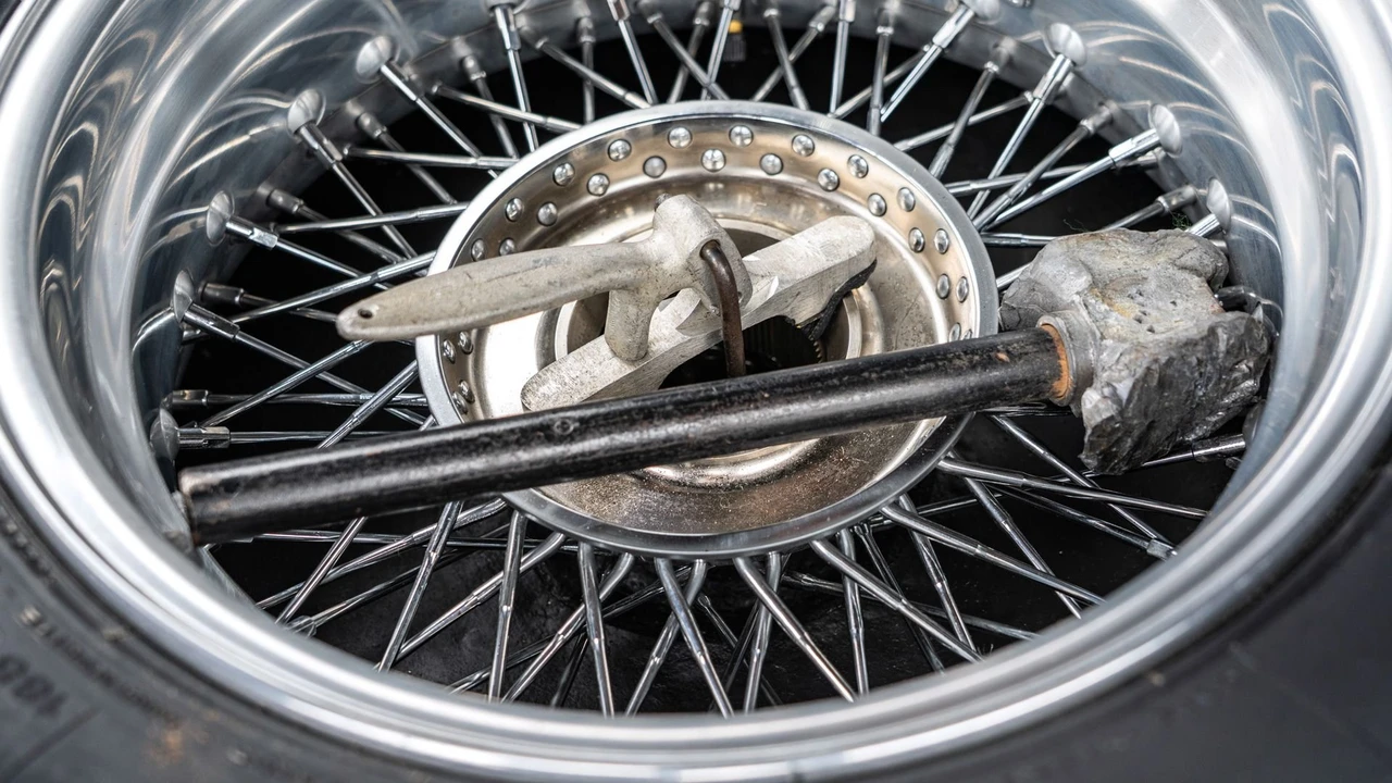 1964 Facel Vega Facel II - Image 16 of 19