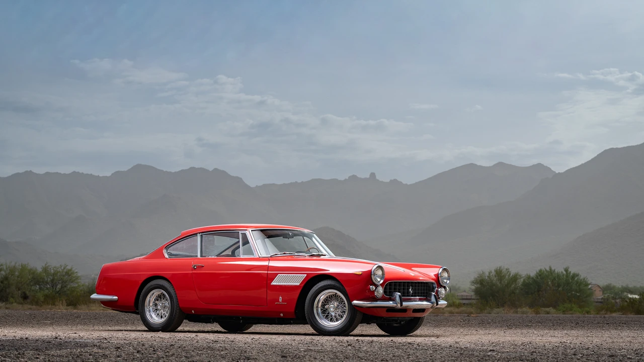 1964 Ferrari 330 GT 2+2 - Image 10 of 31