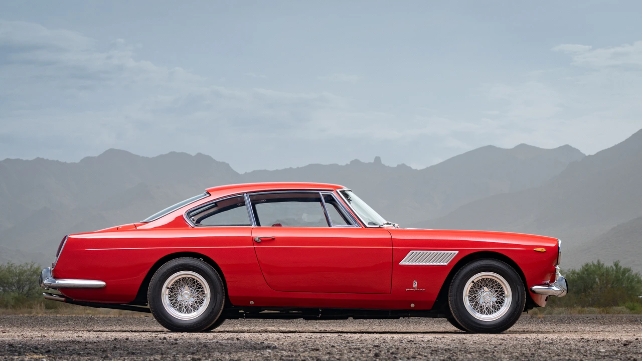 1964 Ferrari 330 GT 2+2 - Image 16 of 31