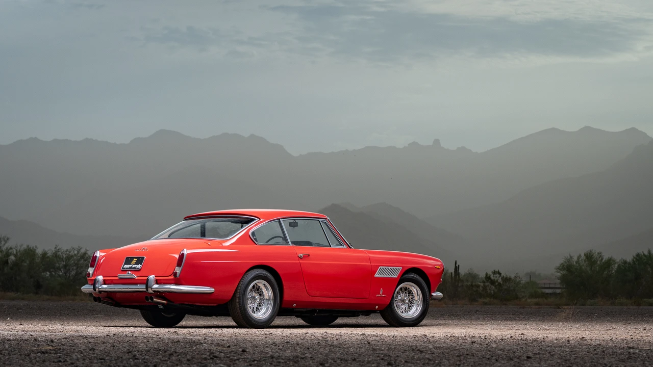 1964 Ferrari 330 GT 2+2 - Image 17 of 31