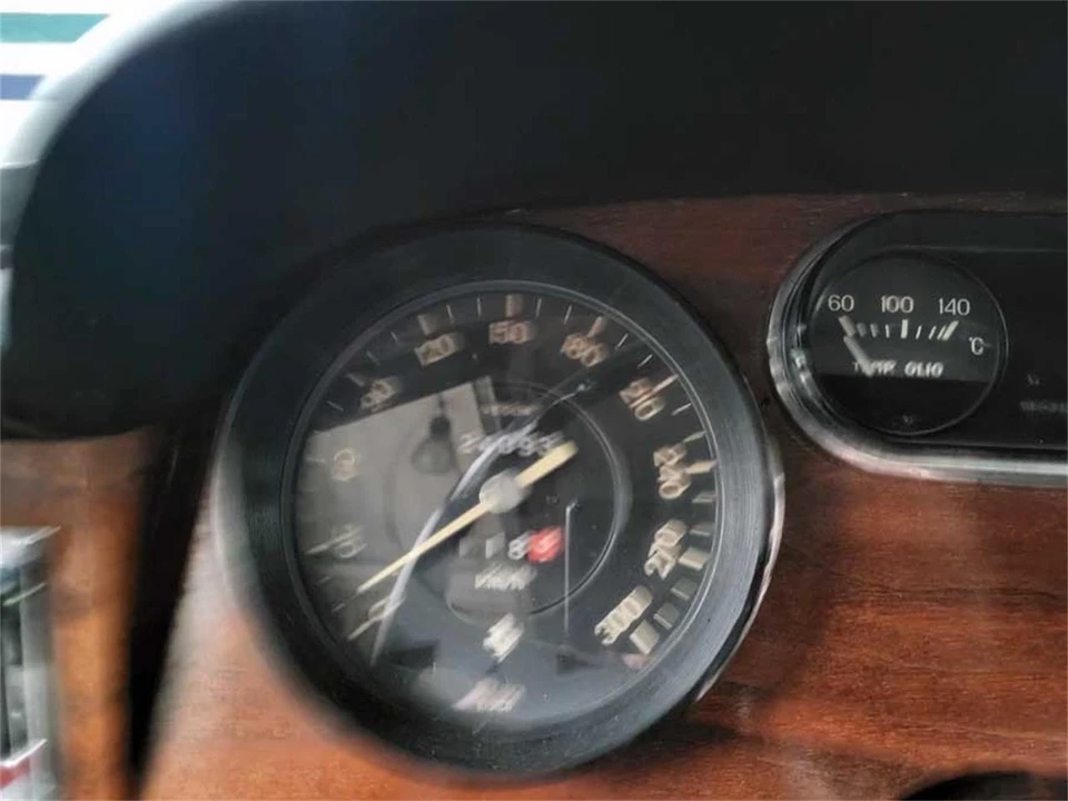 1964 Ferrari 330 GT 2+2 - Image 19 of 31