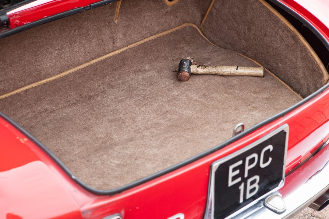 1964 Ferrari 330 GT 2+2 - Image 13 of 31