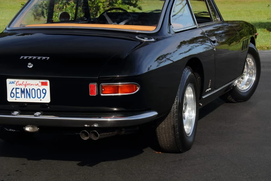 1964 Ferrari 330 GT 2+2 - Image 12 of 31