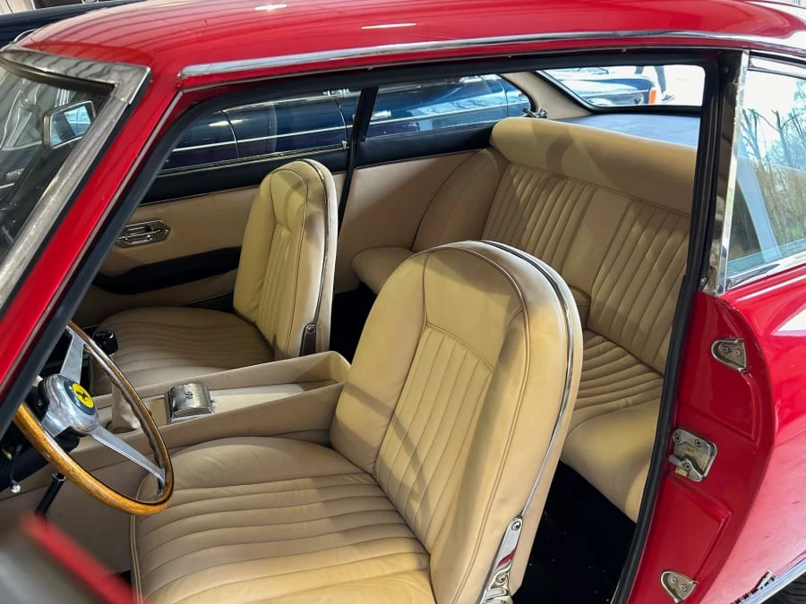 1964 Ferrari 330 GT 2+2 - Image 17 of 29