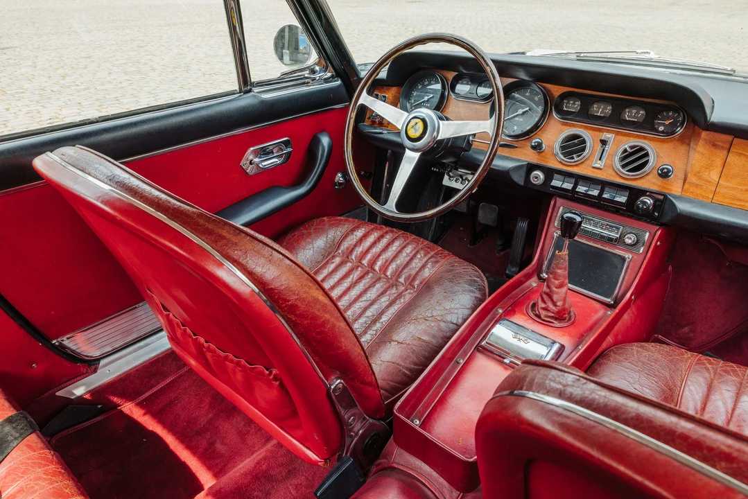 1964 Ferrari 330 GT 2+2 - Image 15 of 31