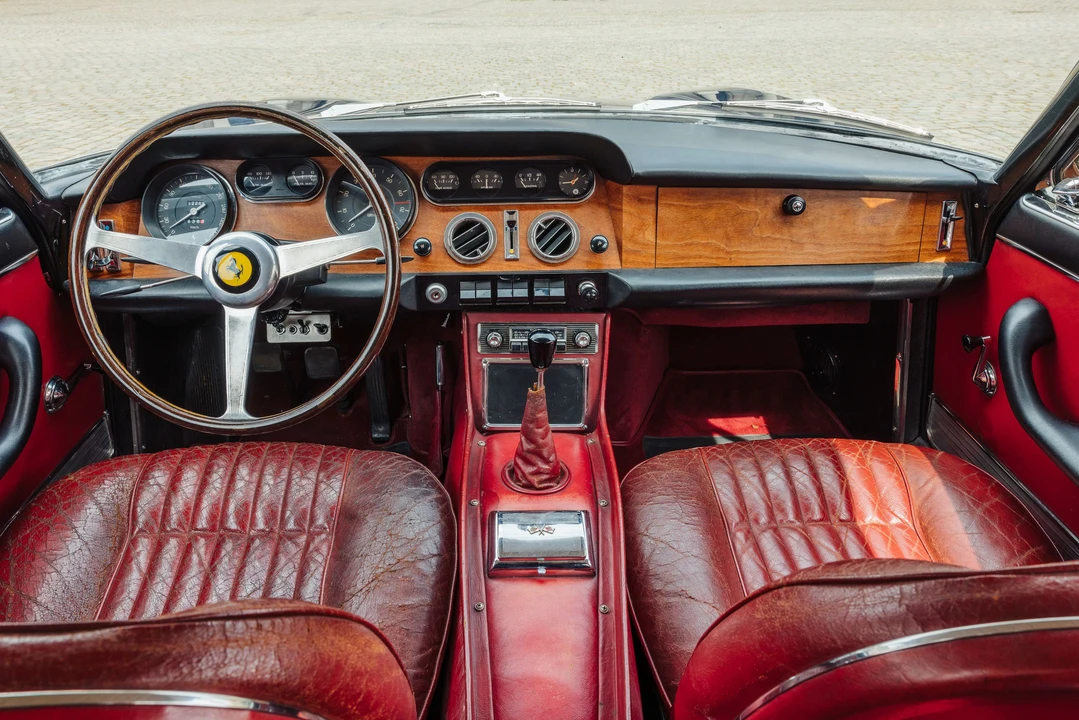 1964 Ferrari 330 GT 2+2 - Image 16 of 31