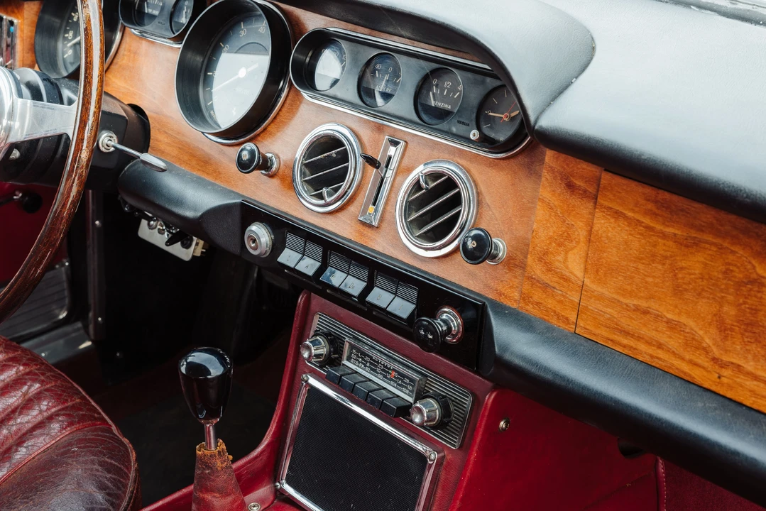1964 Ferrari 330 GT 2+2 - Image 23 of 31