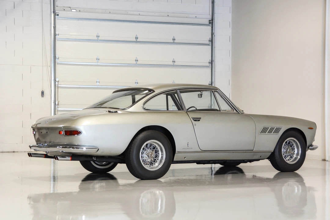 1964 Ferrari 330 GT 2+2 - Image 4 of 31