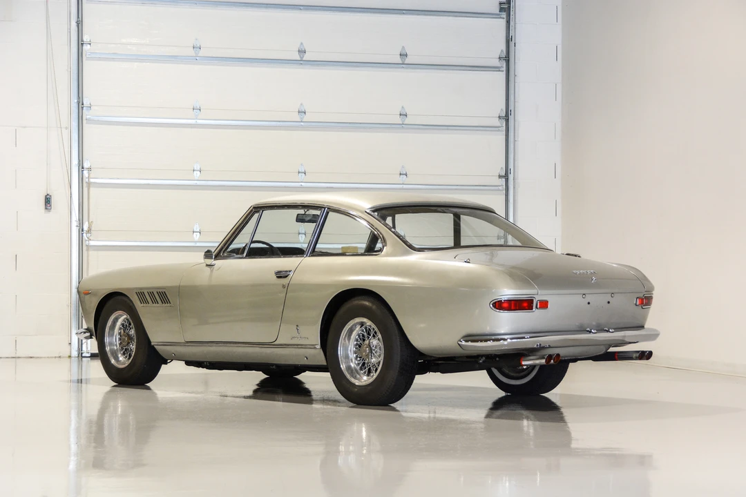 1964 Ferrari 330 GT 2+2 - Image 7 of 31