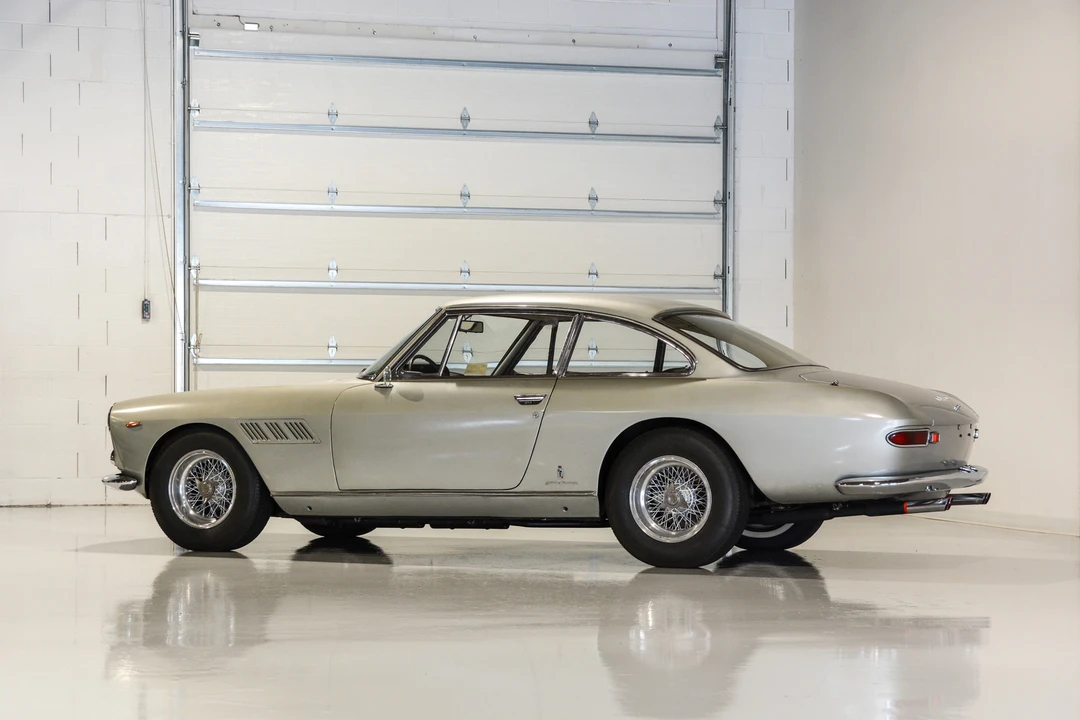 1964 Ferrari 330 GT 2+2 - Image 8 of 31