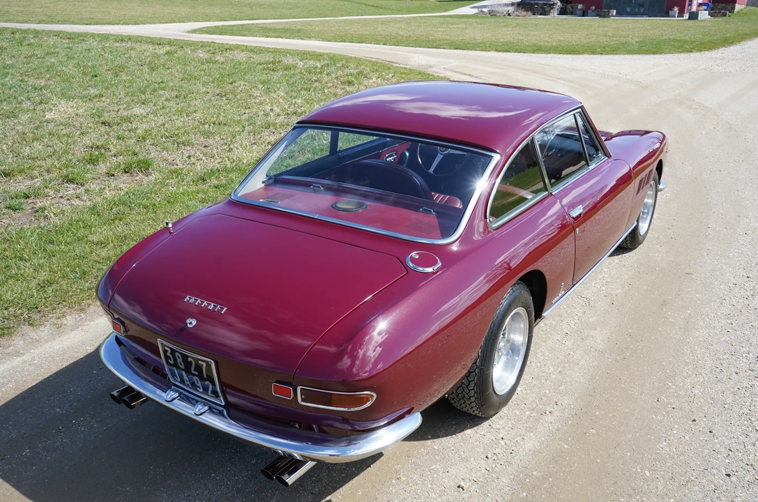 1964 Ferrari 330 GT 2+2 - Image 25 of 31