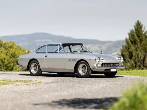 1964 Ferrari 330 GT 2+2 Series I by Pininfarina