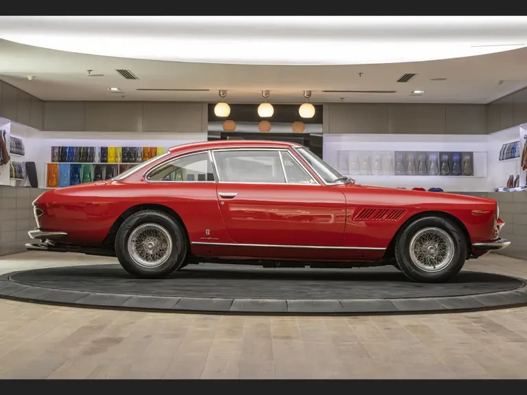 1964 Ferrari 330 GT 2+2 - Image 6 of 31