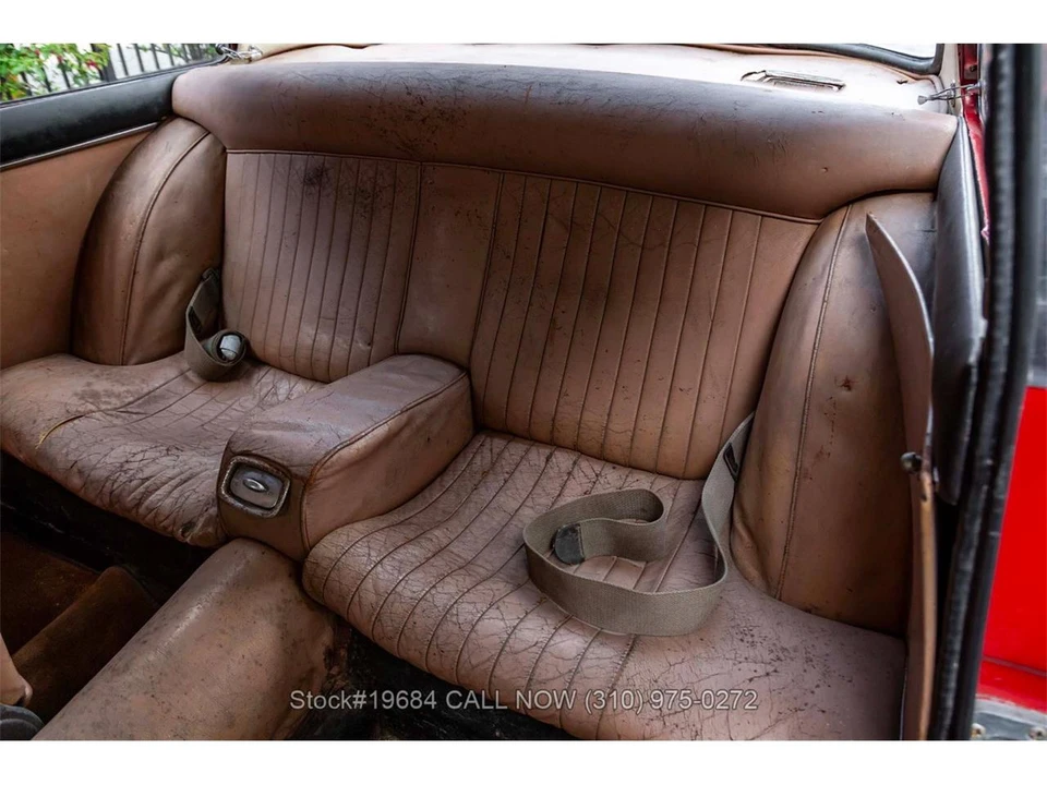 1964 Ferrari 330 GT 2+2 - Image 15 of 31