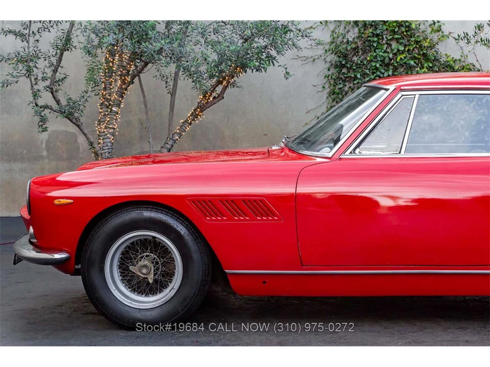 1964 Ferrari 330 GT 2+2 - Image 11 of 31