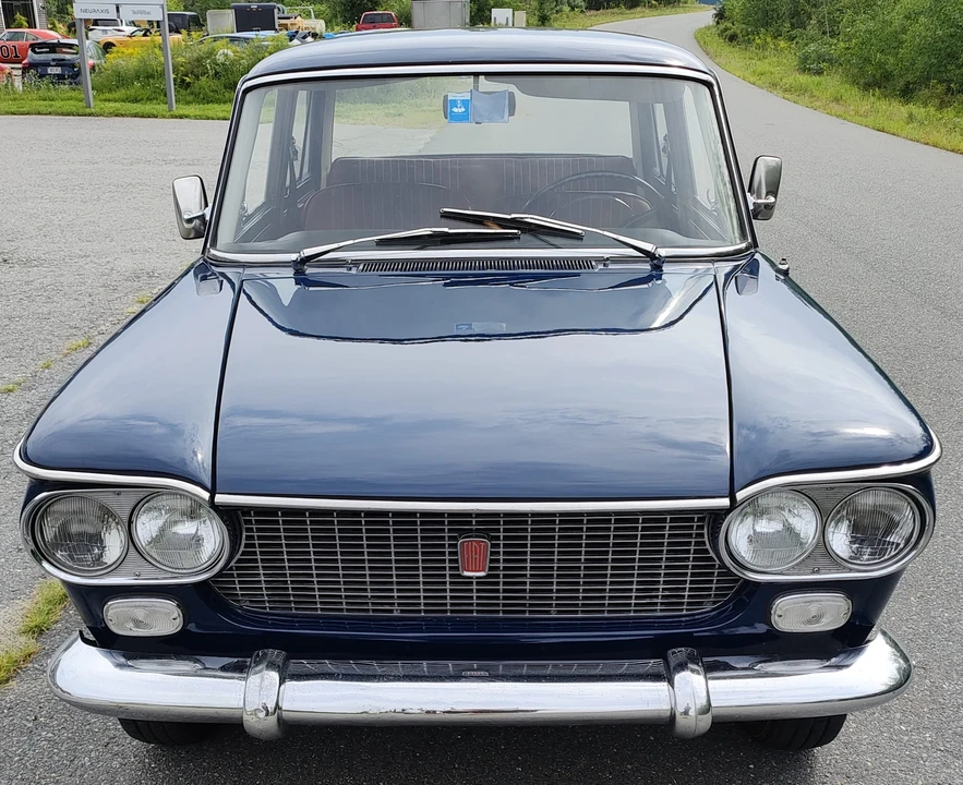 1964 Fiat 130 - Image 2 of 31