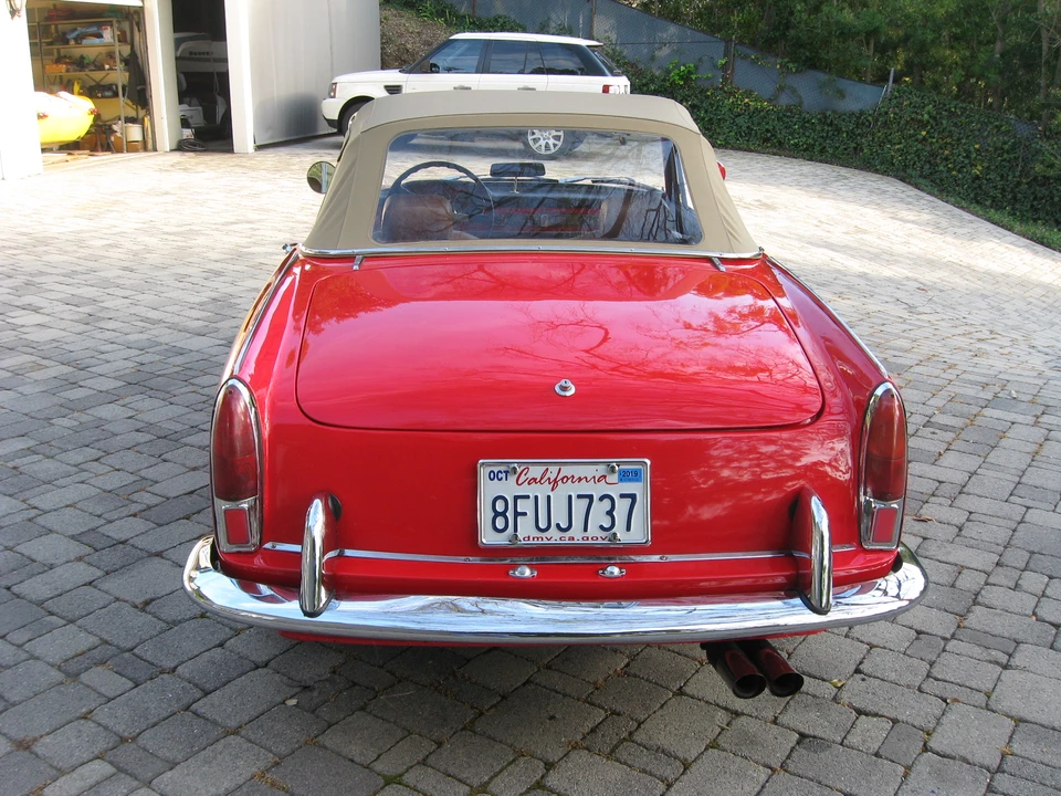 1964 Fiat Pininfarina Coupe & Cabriolet 2nd Gen - Image 3 of 31