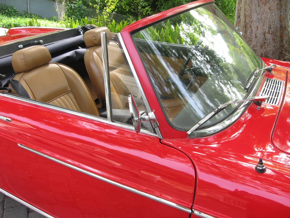 1964 Fiat Pininfarina Coupe & Cabriolet 2nd Gen - Image 17 of 31
