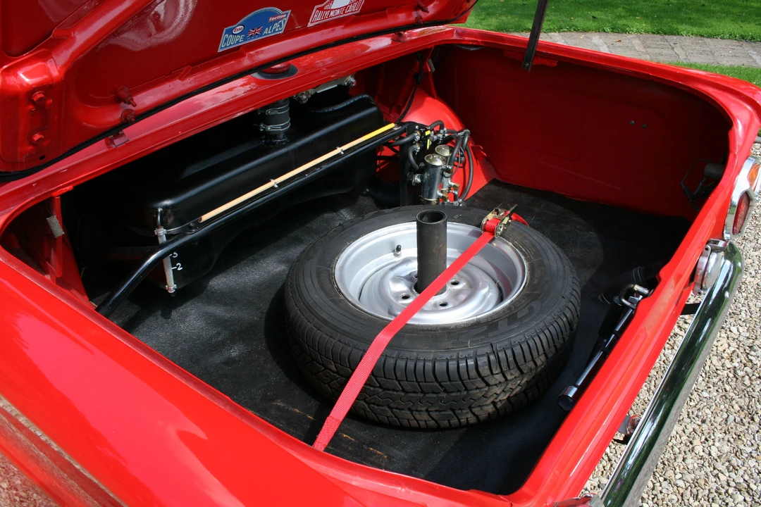 1964 Ford Cortina - Image 4 of 11