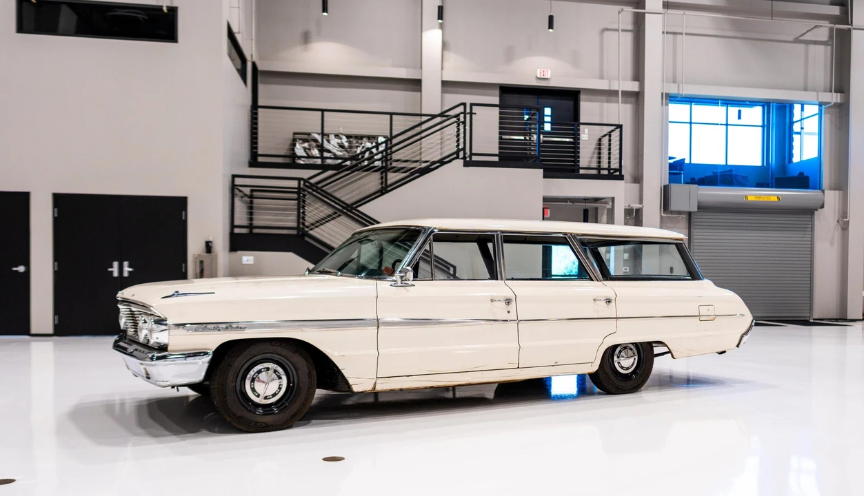 1964 Ford Country Sedan - Image 25 of 31