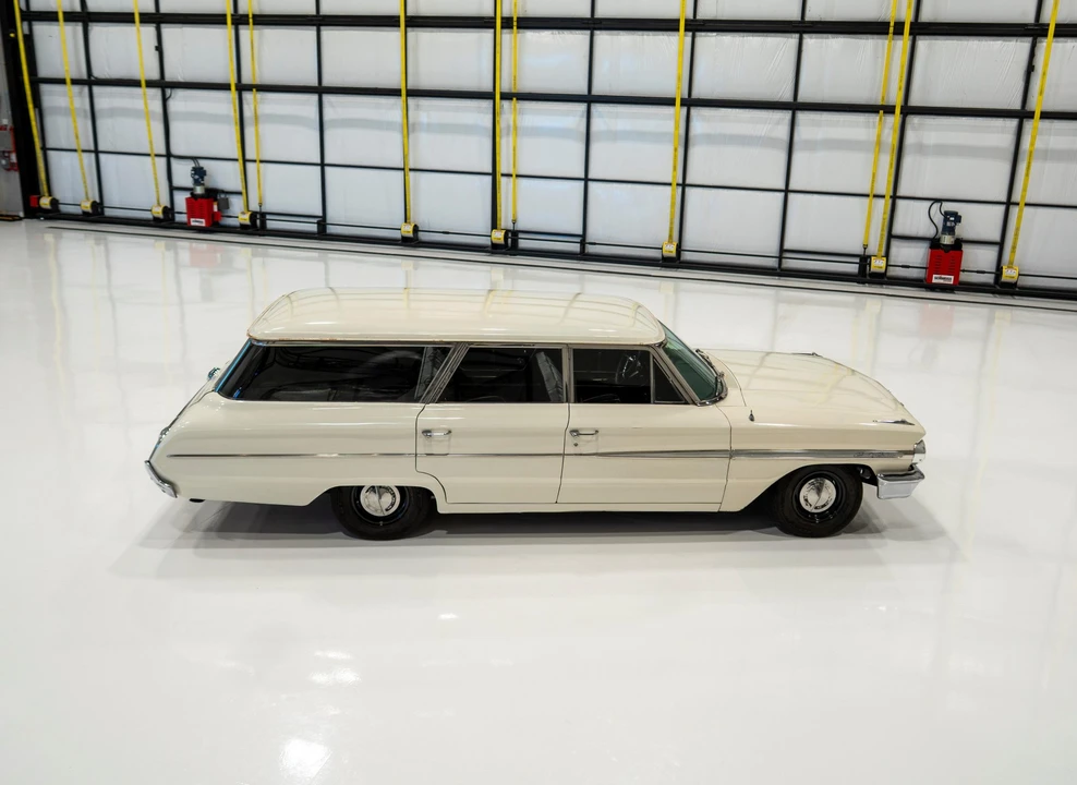 1964 Ford Country Sedan - Image 19 of 31
