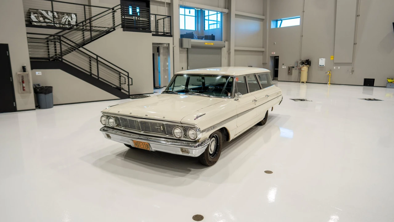 1964 Ford Country Sedan - Image 9 of 31
