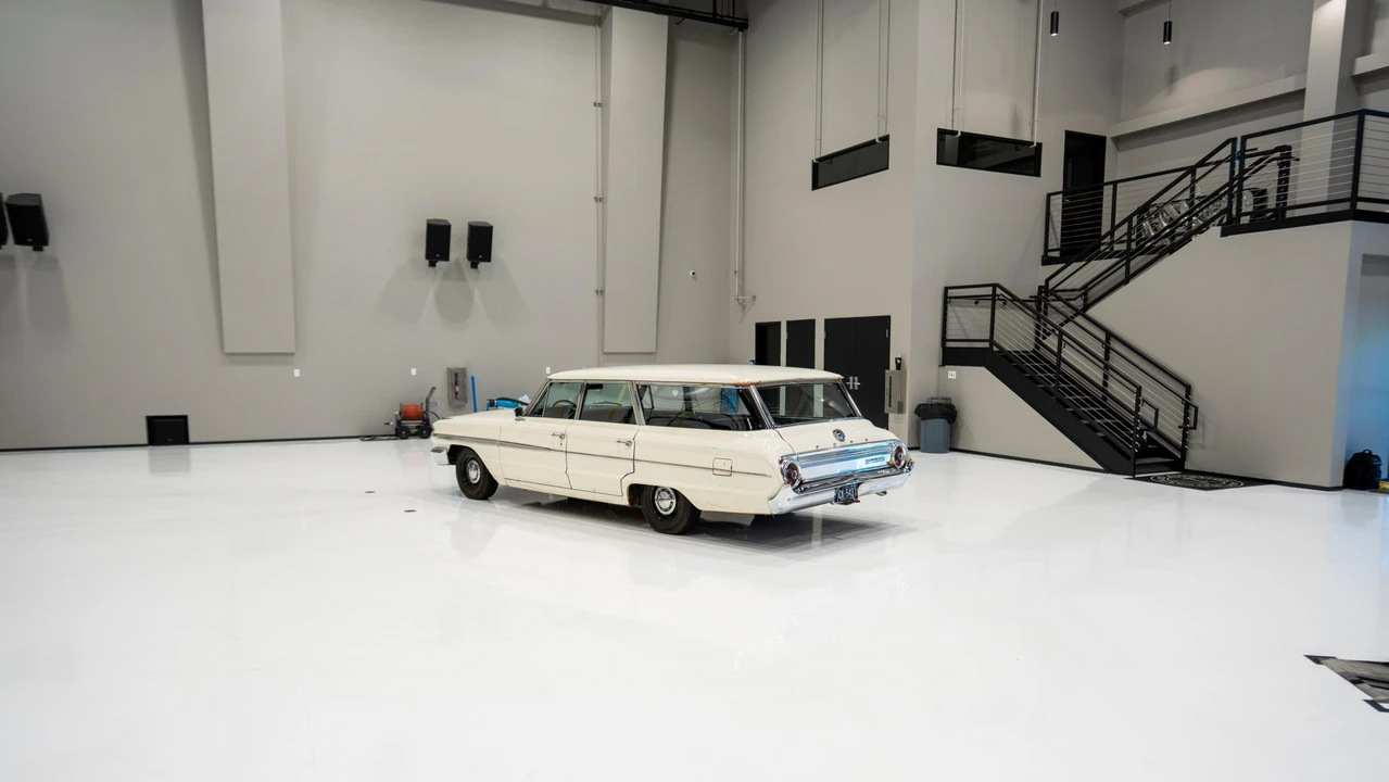 1964 Ford Country Sedan - Image 5 of 31