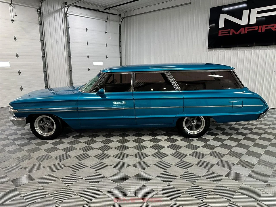 1964 Ford Country Squire - Image 2 of 31