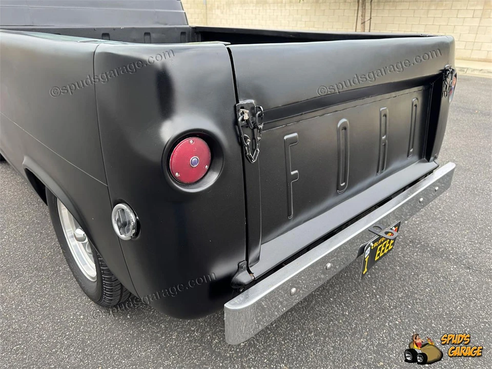 1964 Ford Econoline Van - Image 16 of 31