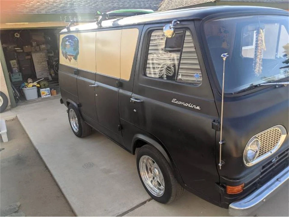 1964 Ford Econoline Van - Image 3 of 9