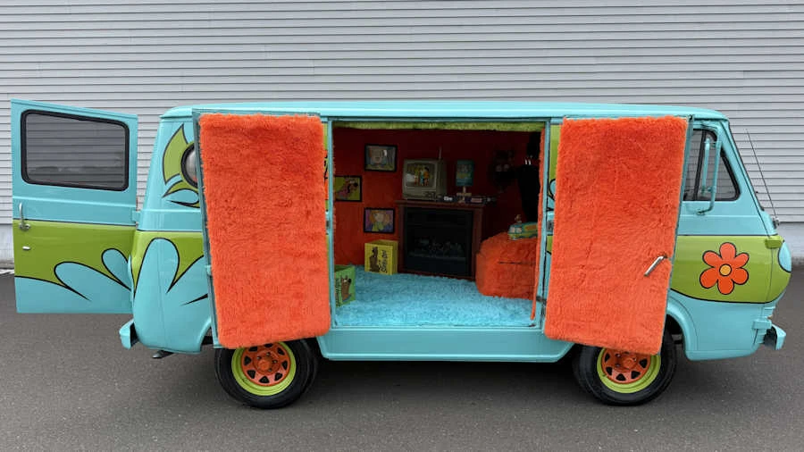 1964 Ford Econoline Van - Image 18 of 29