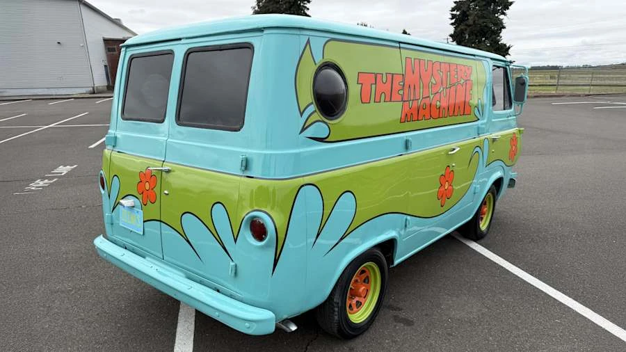 1964 Ford Econoline Van - Image 3 of 29