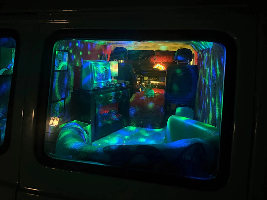 1964 Ford Econoline Van - Image 28 of 29