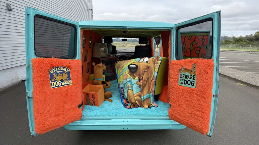1964 Ford Econoline Van - Image 21 of 29