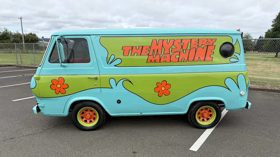 1964 Ford Econoline Van - Image 8 of 29