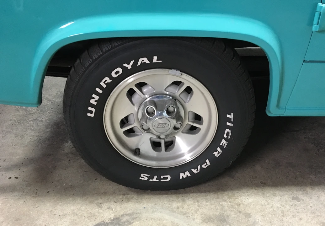 1964 Ford Econoline Van - Image 19 of 31