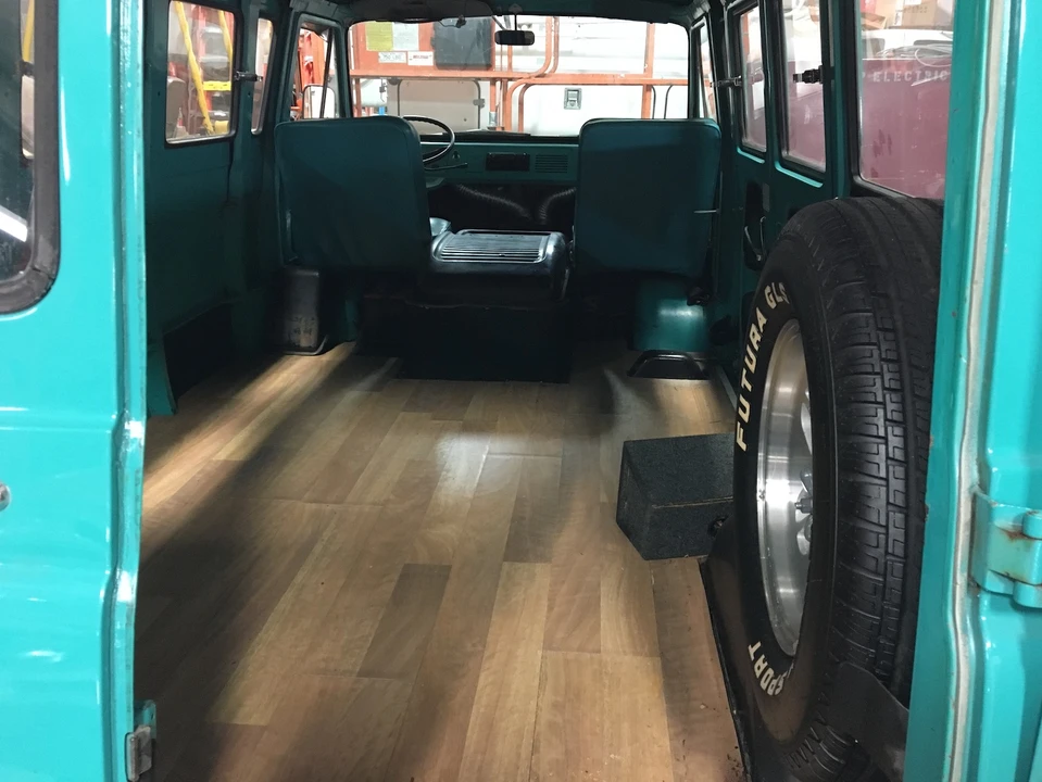 1964 Ford Econoline Van - Image 21 of 31