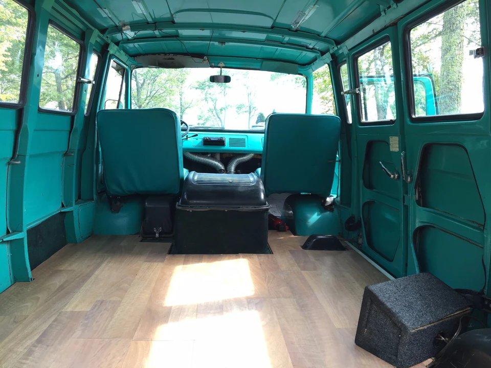 1964 Ford Econoline Van - Image 26 of 31