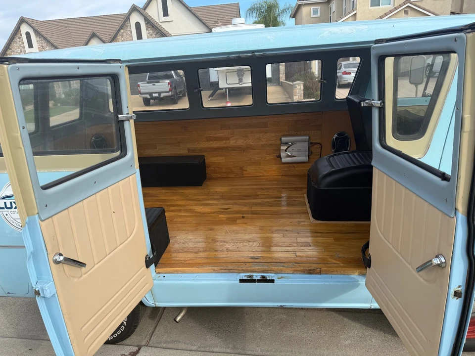 1964 Ford Econoline Van - Image 30 of 31
