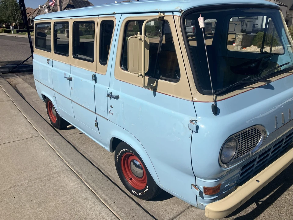 1964 Ford Econoline Van - Image 14 of 31