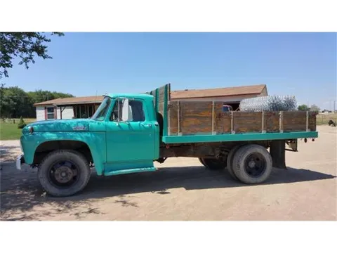1964 Ford F5 Dump Truck