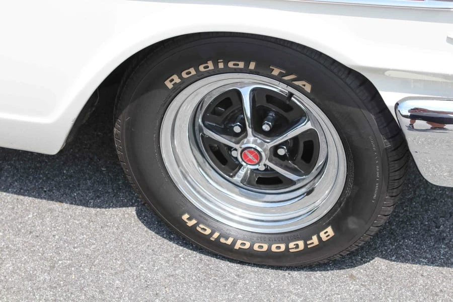 1964 Ford Fairlane 4th Gen - Image 23 of 28