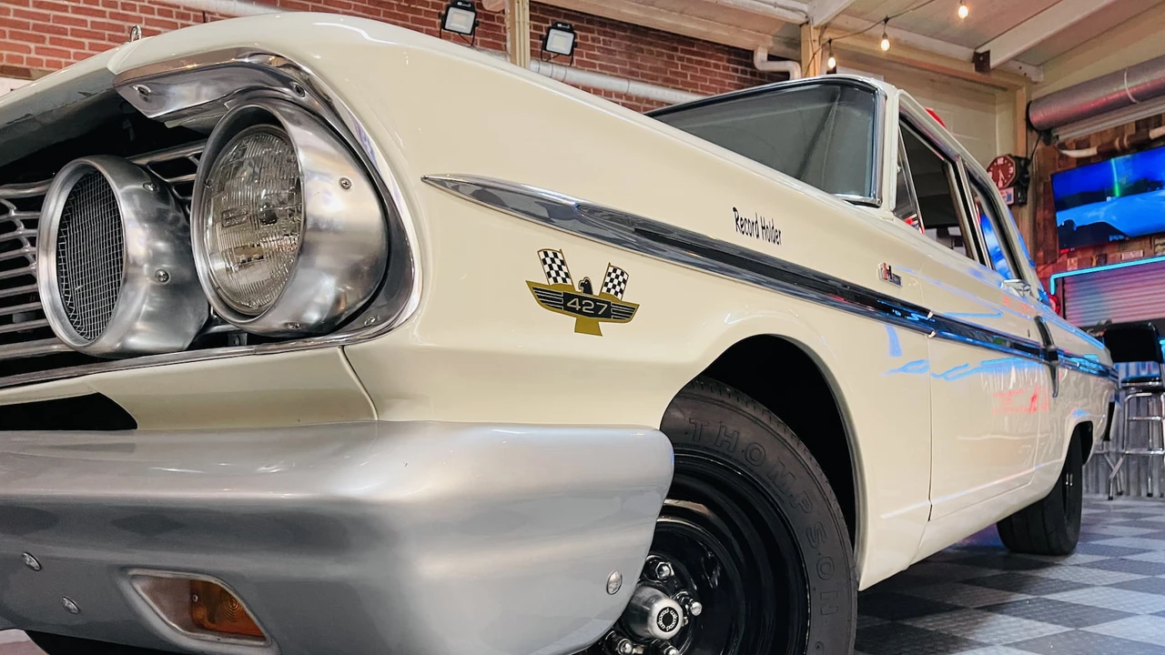 1964 Ford Fairlane 4th Gen - Image 23 of 24