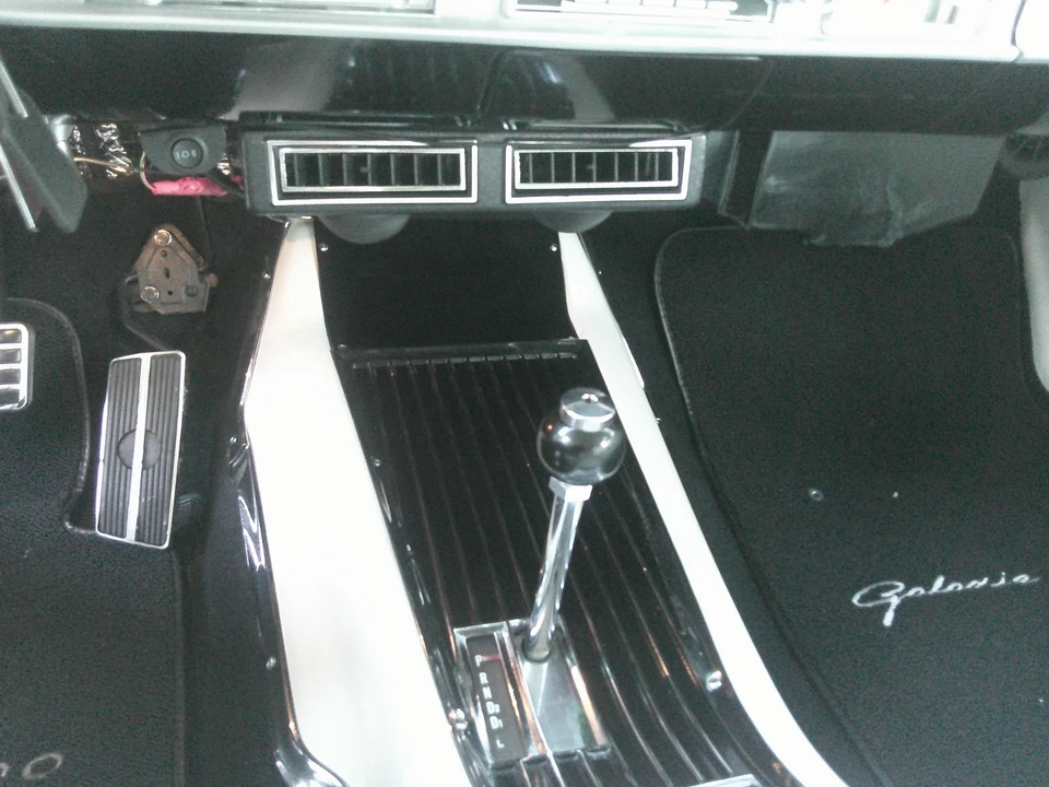 1964 Ford Galaxie 2nd Gen - Image 18 of 31