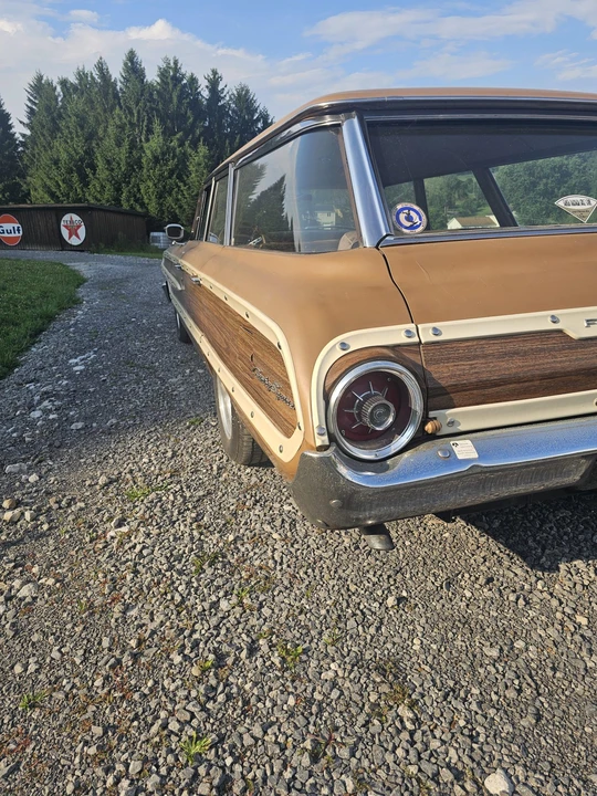 1964 Ford Country Squire - Image 23 of 31