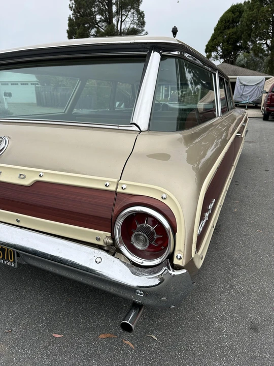 1964 Ford Country Squire - Image 19 of 31