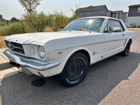1964 Ford Mustang Coupe 2D