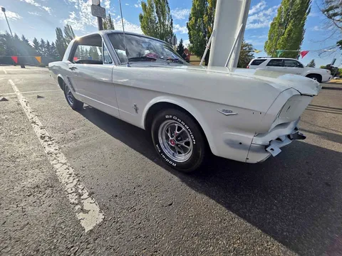 1964 Ford Mustang Coupe 2D