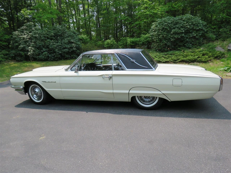 1964 Ford Thunderbird 4th Gen - Image 2 of 31